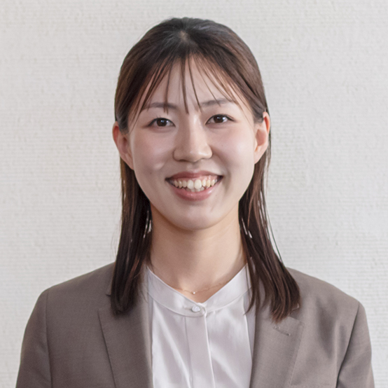 和田 衣央